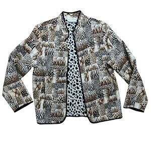 VTG Animal Print Reversible Quilted Jacket Size Small Lightweight Alfred Dunner